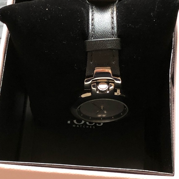NEW Tous Watch - Picture 3 of 4